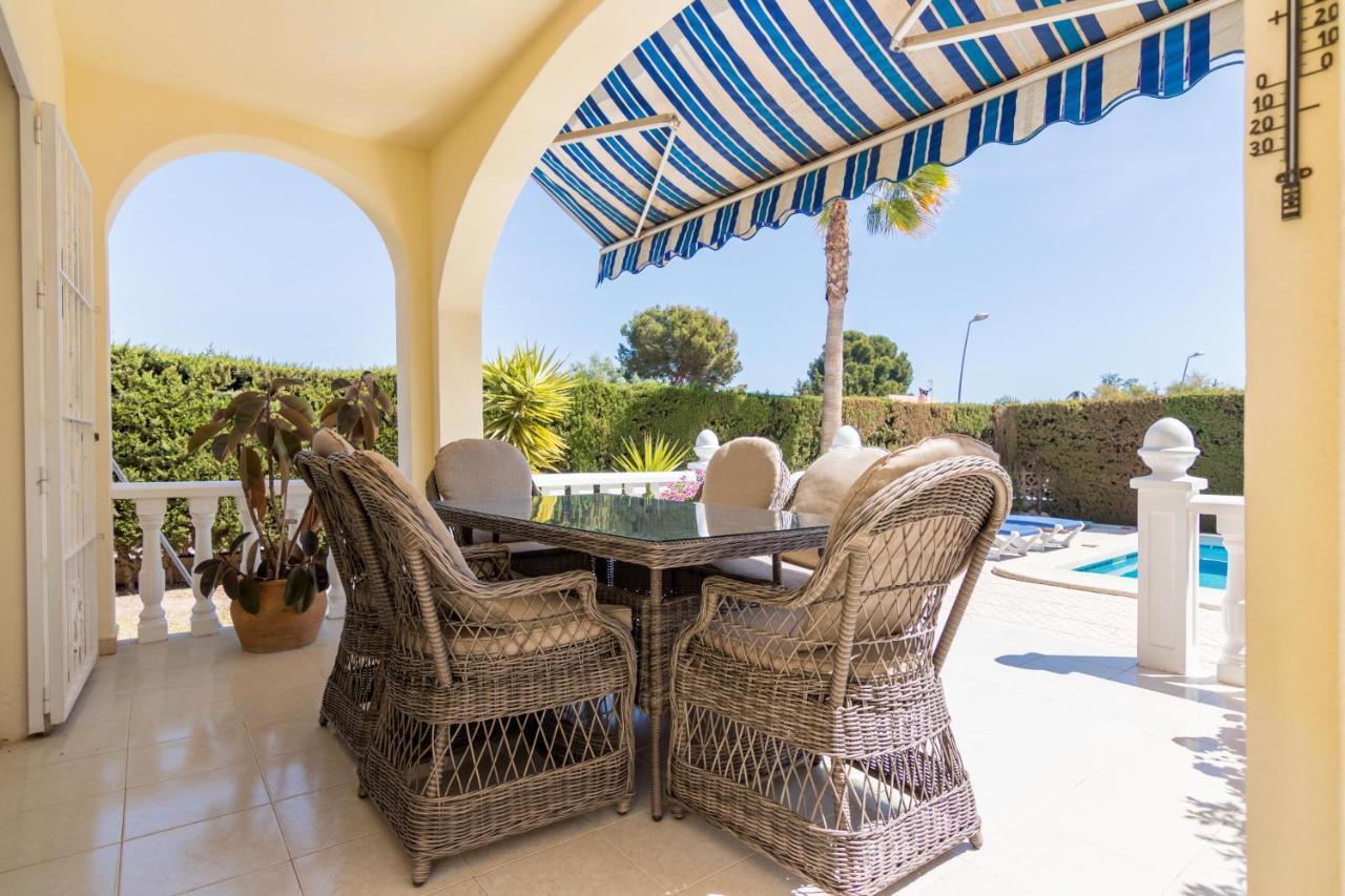 Charming One-Floor Villa With Private Pool In Los Balcones Torrevieja Extérieur photo